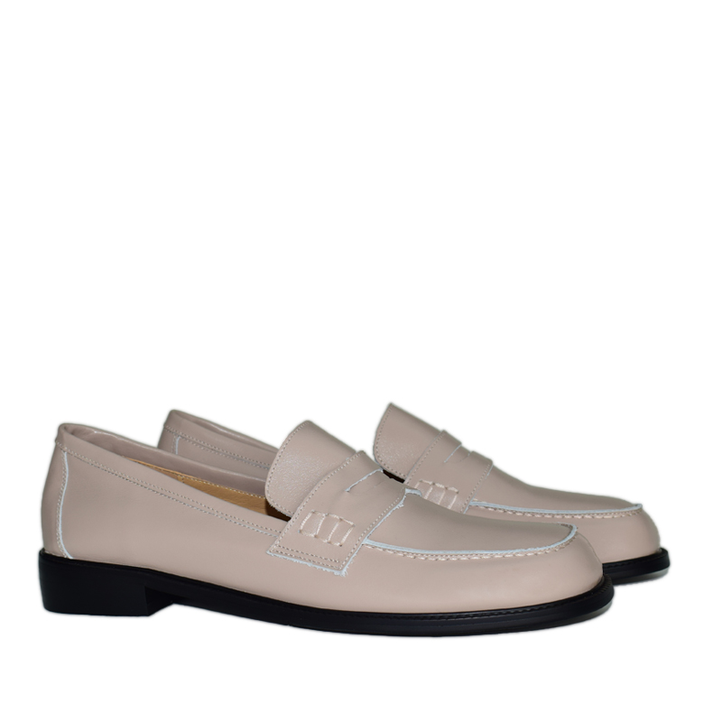 Lexi loafers in light taupe