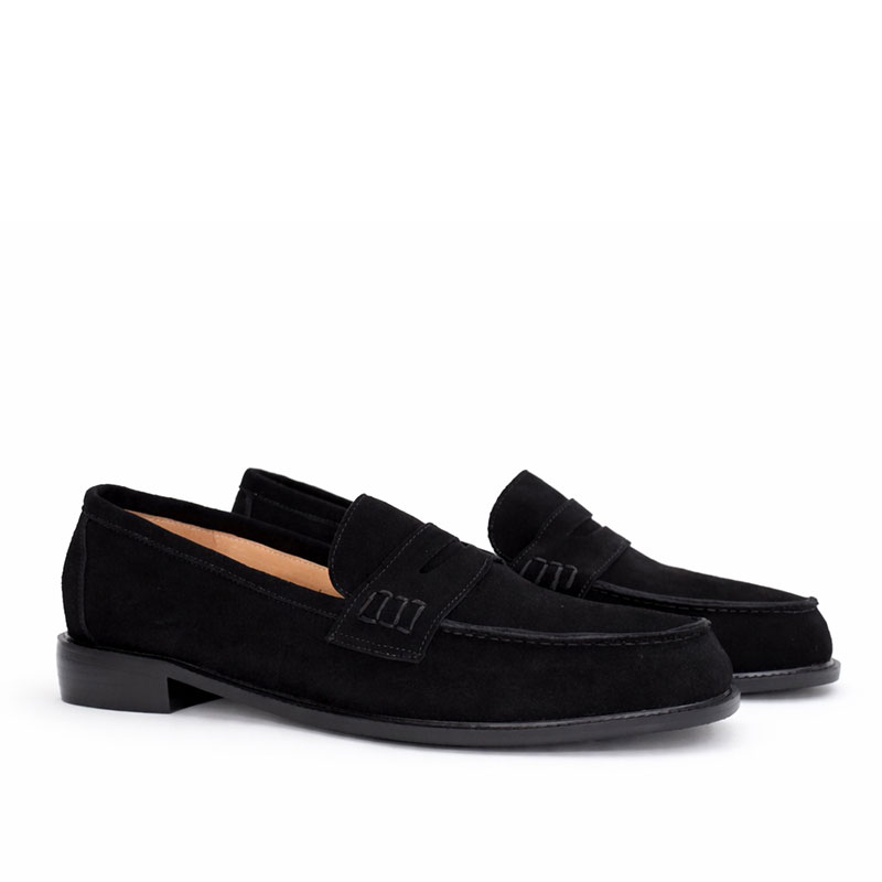 Lexi loafers in black suede